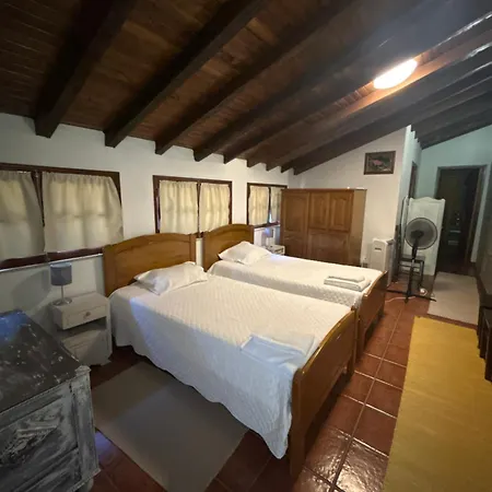 Casa Matreiro Дом отдыха *